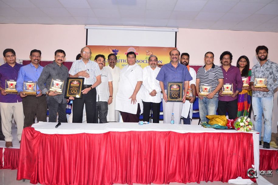 Film-Critics-Association-Felicitates-Shatamanam-Bhavati-And-Pelli-Choopulu-Movie-Teams